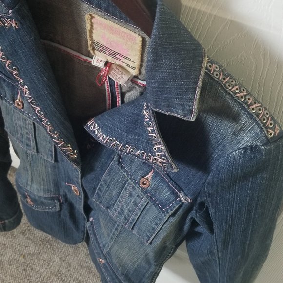 Never Worn Parasuco Pink Studded Jean Jacket - Picture 2 of 7